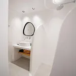 Acl'l Luxury * أويا