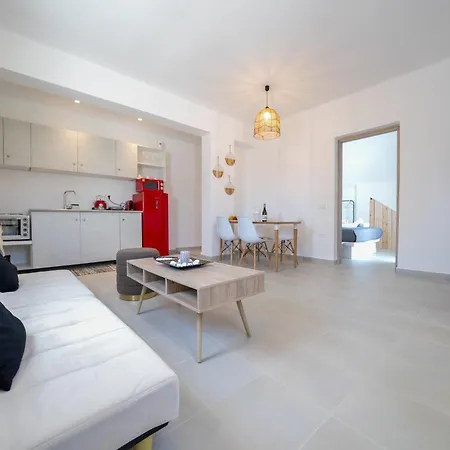 Acl'l Luxury Apartment *