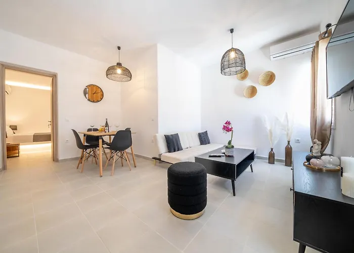 Acl'l Luxury * Oia (Santorini)