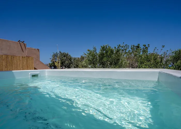 Acl'l Luxury Oia (Santorini)