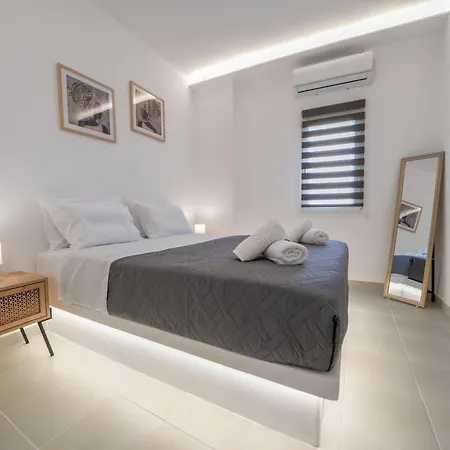 Acl'l Luxury Apartment *